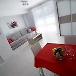 Apartament Esensja *